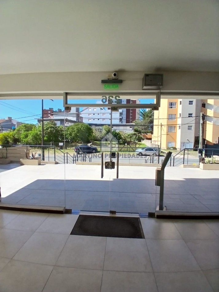 Excelente departamento en Venta, Zona Centro, Villa Gesell.-