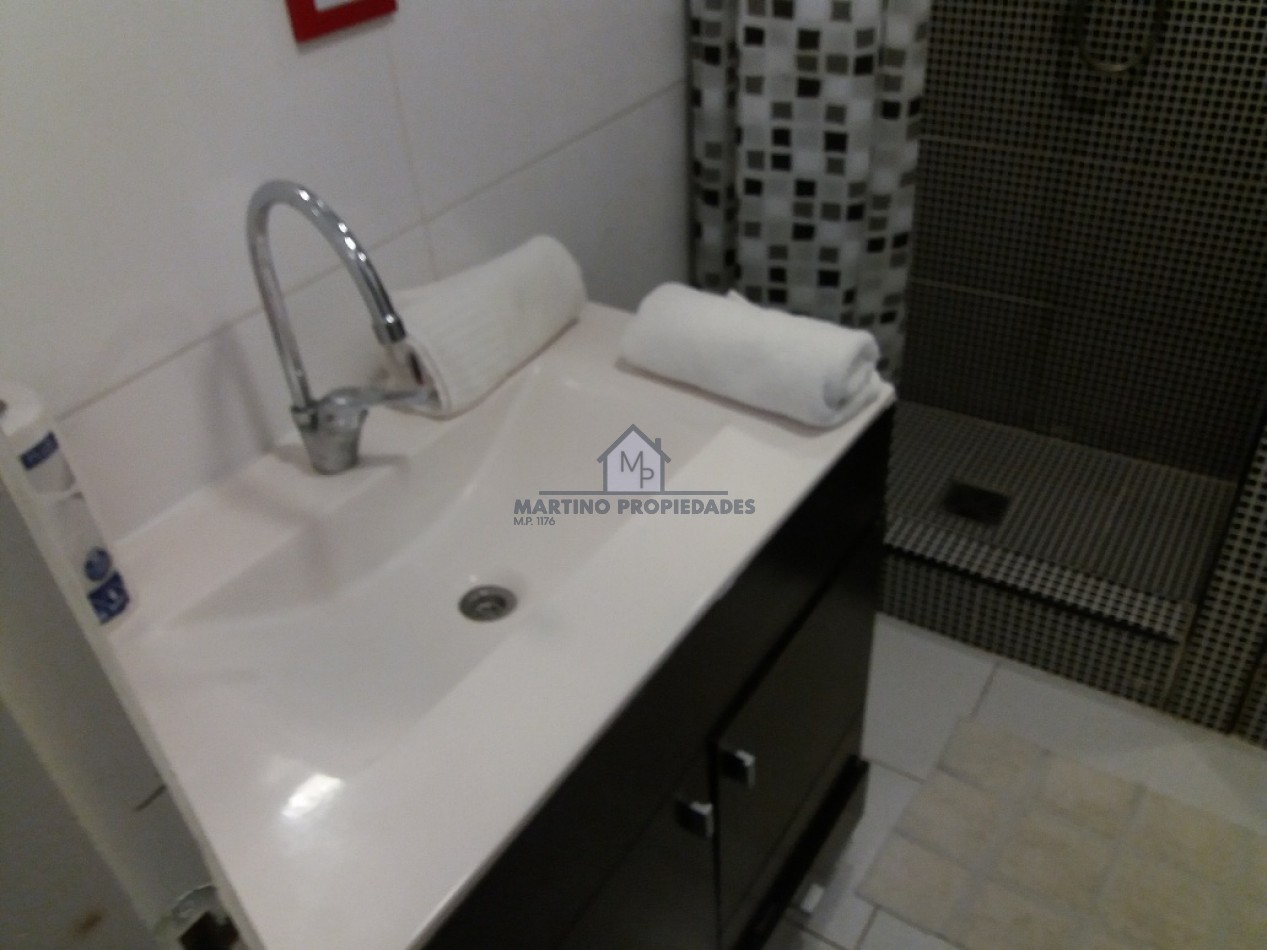 Hosteria en Venta, Villa Gesell, Zona Centro a mts del mar: