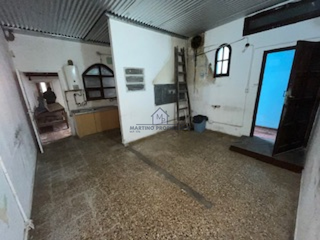 Local en Venta, Villa Gesell, Zona Centro Sur.-