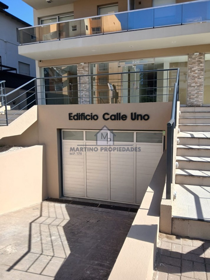 Excelente departamento en Venta, Zona Centro, Villa Gesell.-
