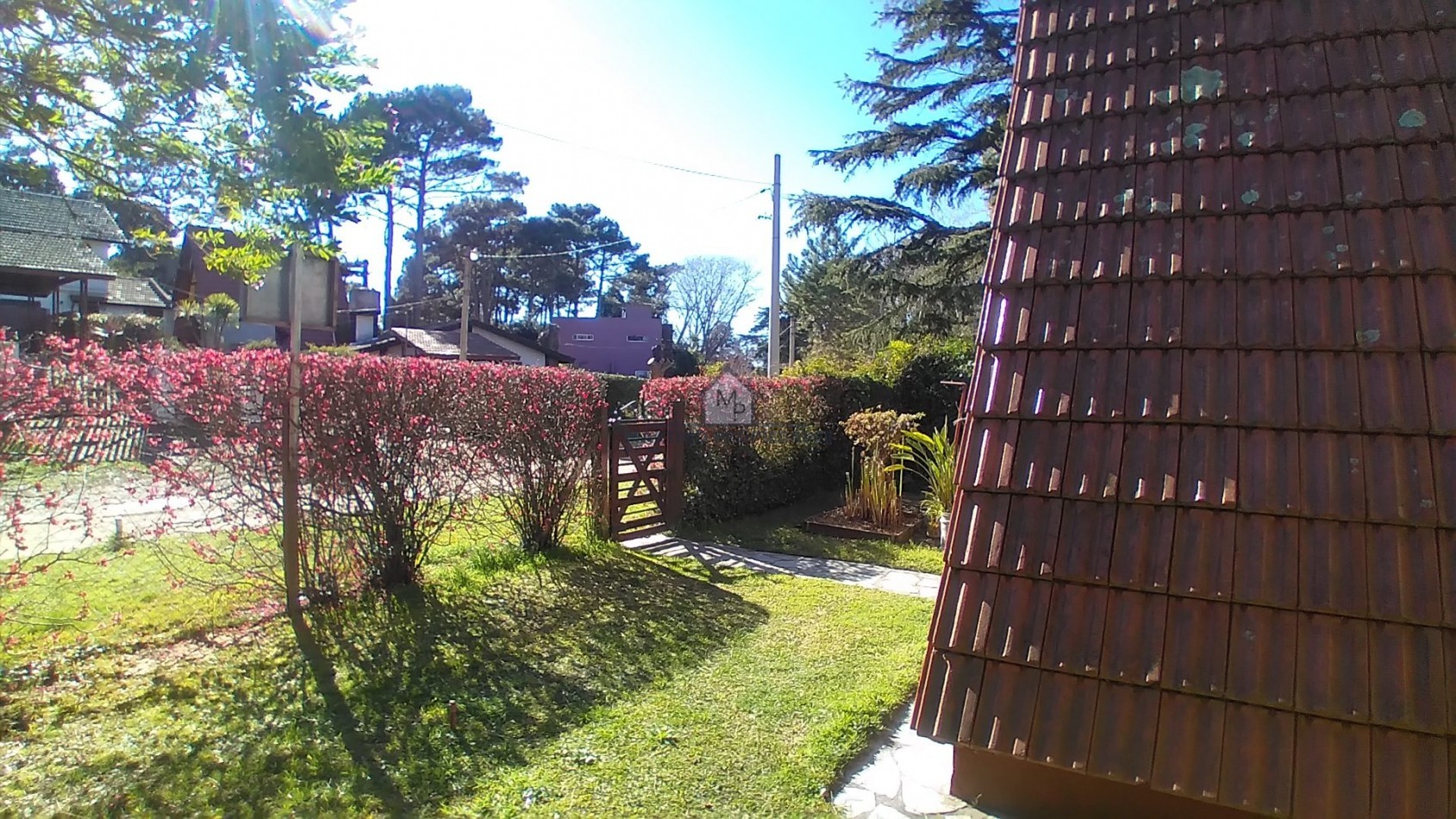 En Venta, Alpina en PH, Villa Gesell, Zona Norte.-