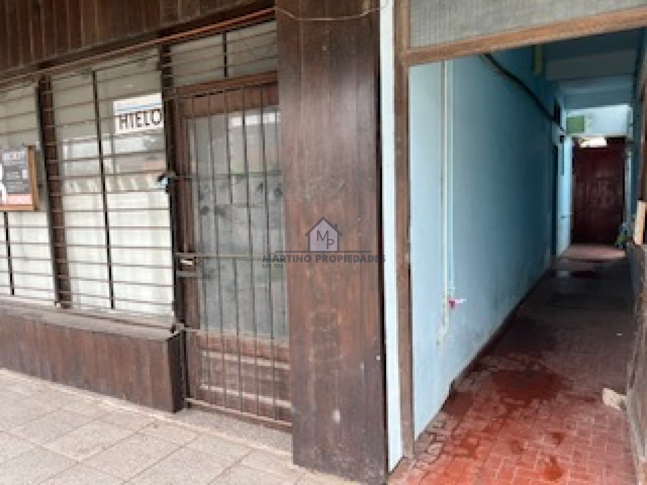 Local en Venta, Villa Gesell, Zona Centro Sur.-