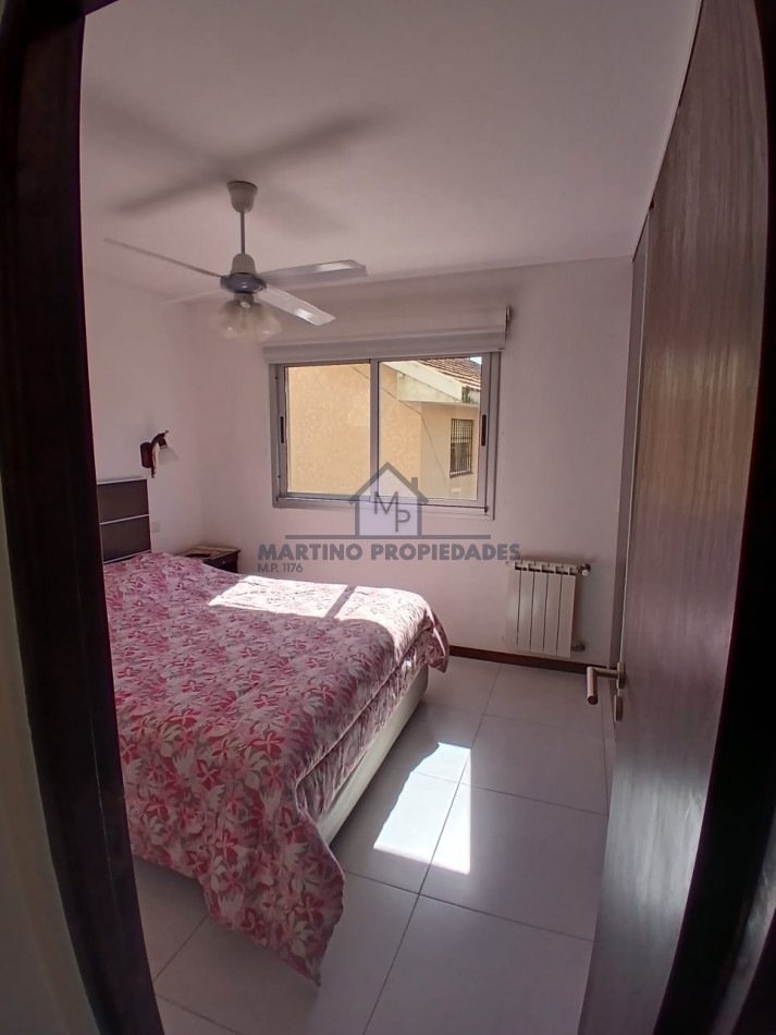 Excelente departamento en Venta, Zona Centro, Villa Gesell.-